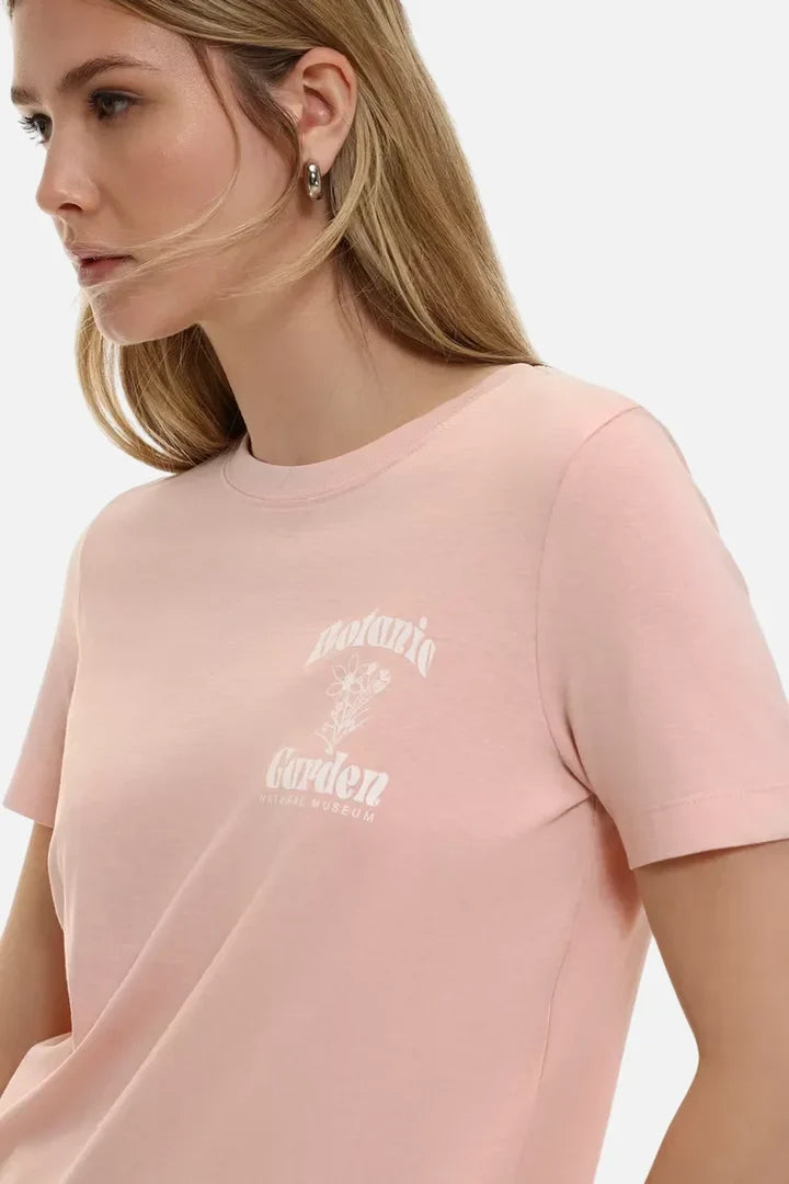 Short sleeve T-shirt